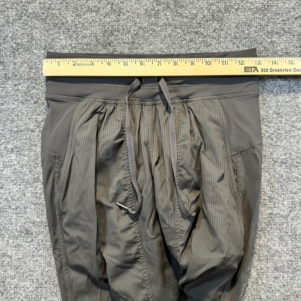 Lululemon Dance Studio Jogger Women 2 Grey Pinstripe Athleisure Yoga Pants - Picture 4 of 9